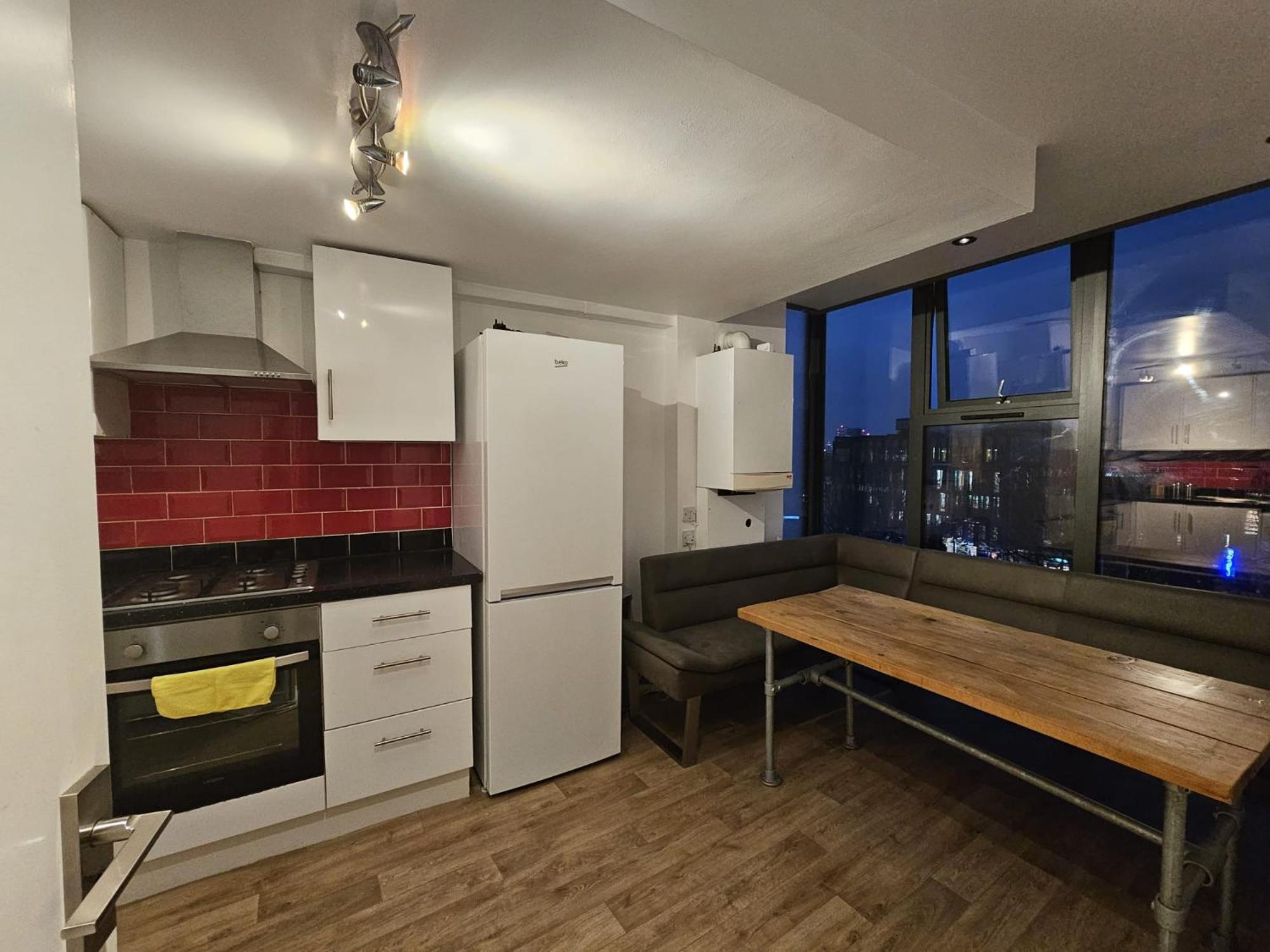 Penthouse - Whitechapel Guest house *