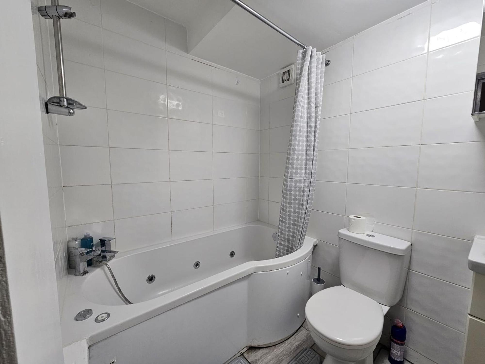 Penthouse - Whitechapel Guest house *